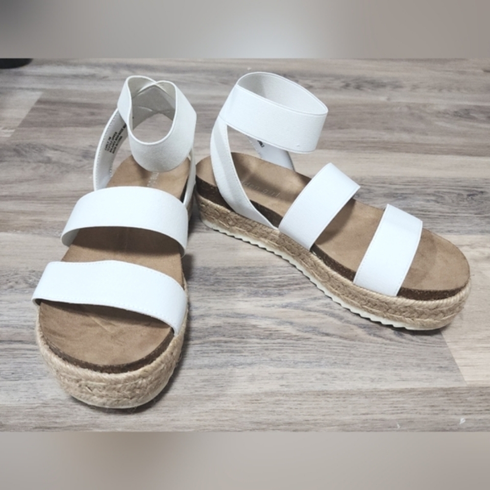 Madden Girl Women's Carly Espadrille Wedge Sandal White Size 7 - New in Box - Picture 7 of 11
